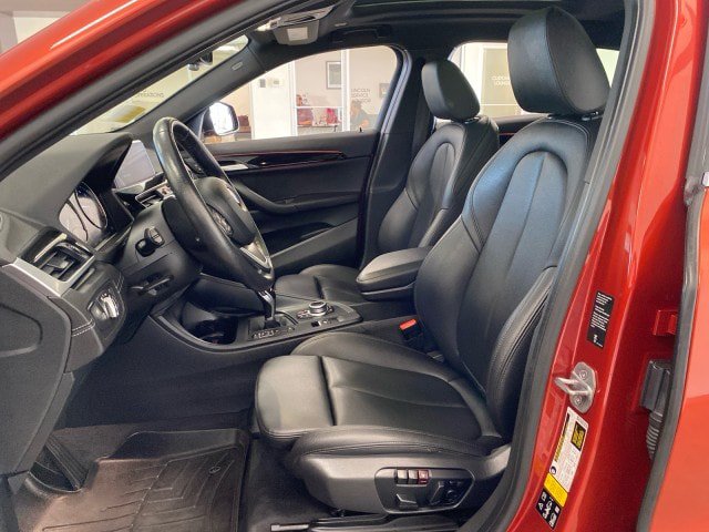 Used 2020 BMW X2 xDrive28i w/ Convenience Package AWD/4WD image 16