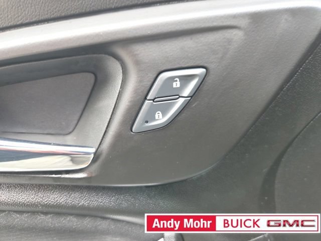 Used 2025 Chevrolet Malibu RS FWD image 29