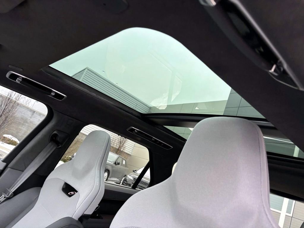 Used 2025 Land Rover Range Rover Sport SV Edition Two image 20