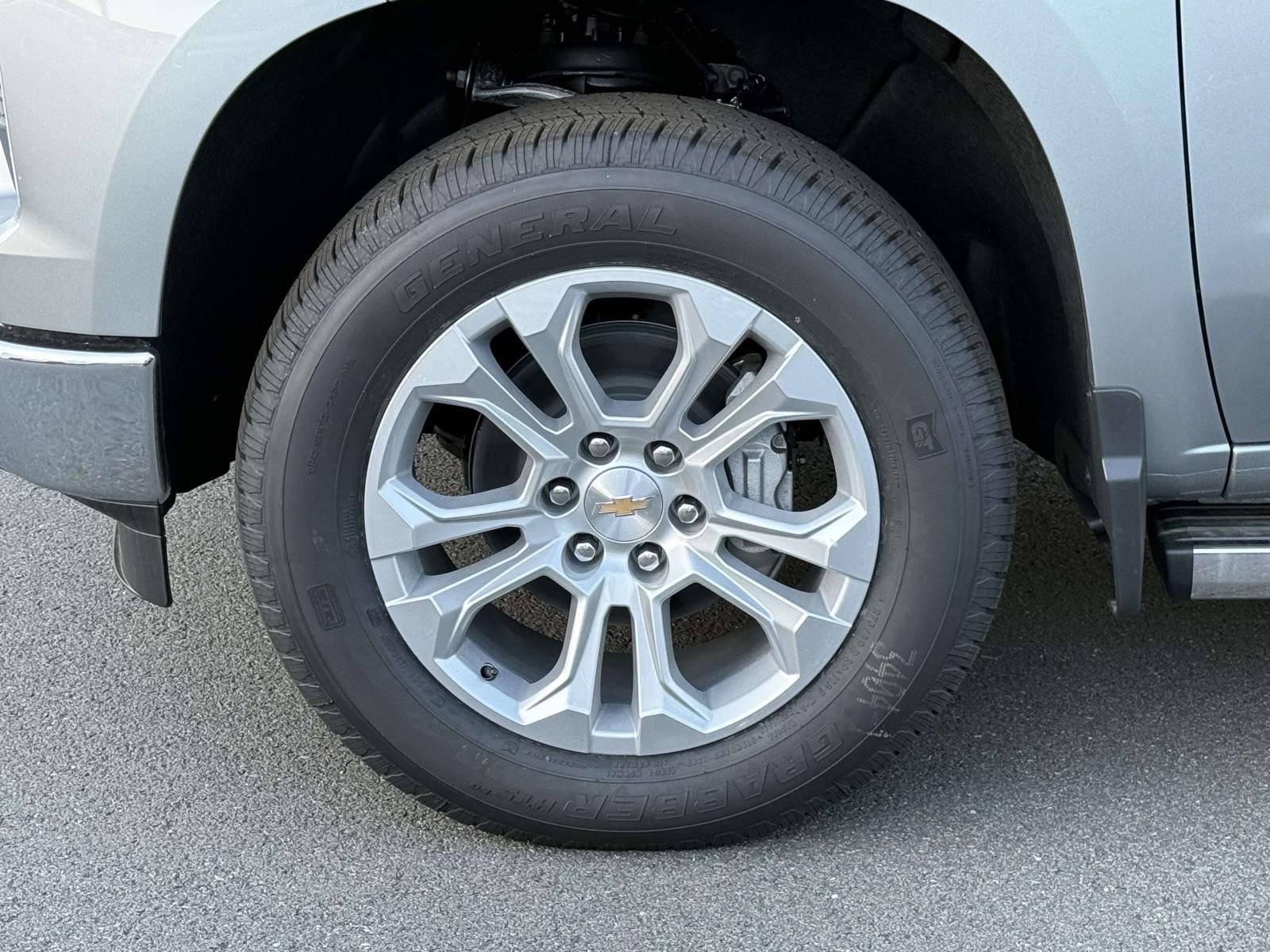 New 2026 Chevrolet Silverado 1500 LTZ w/ LTZ Premium Package image 7