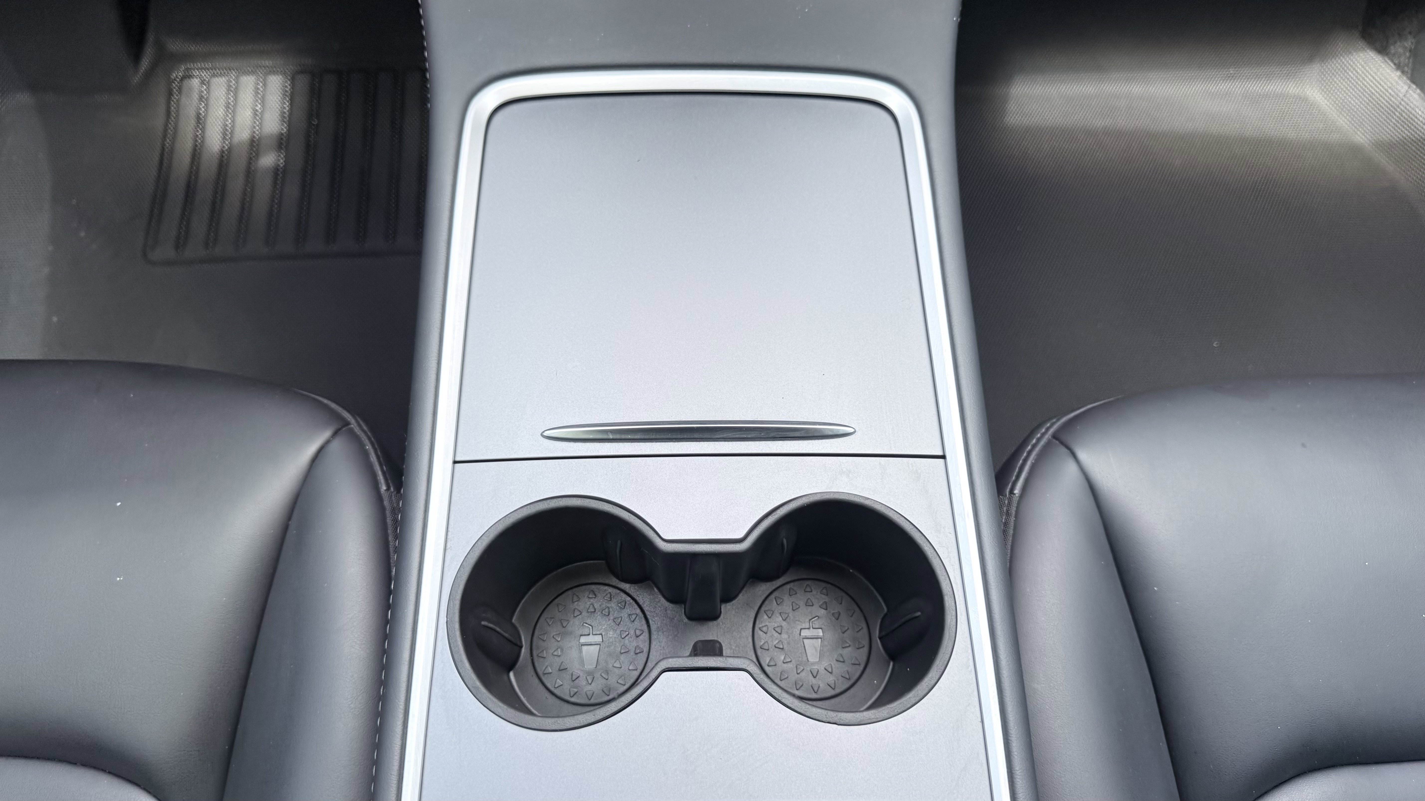 Used 2023 Tesla Model Y Long Range AWD/4WD image 56