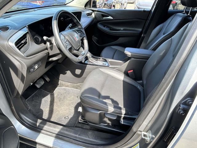 Used 2024 Buick Encore GX Sport Touring w/ Advanced Technology Package FWD image 12
