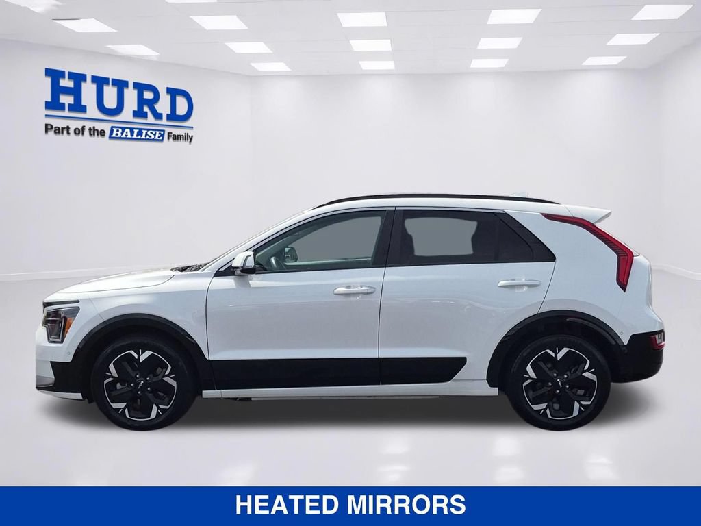 Used 2023 Kia Niro Wave w/ Wave Preserve Package FWD image 7