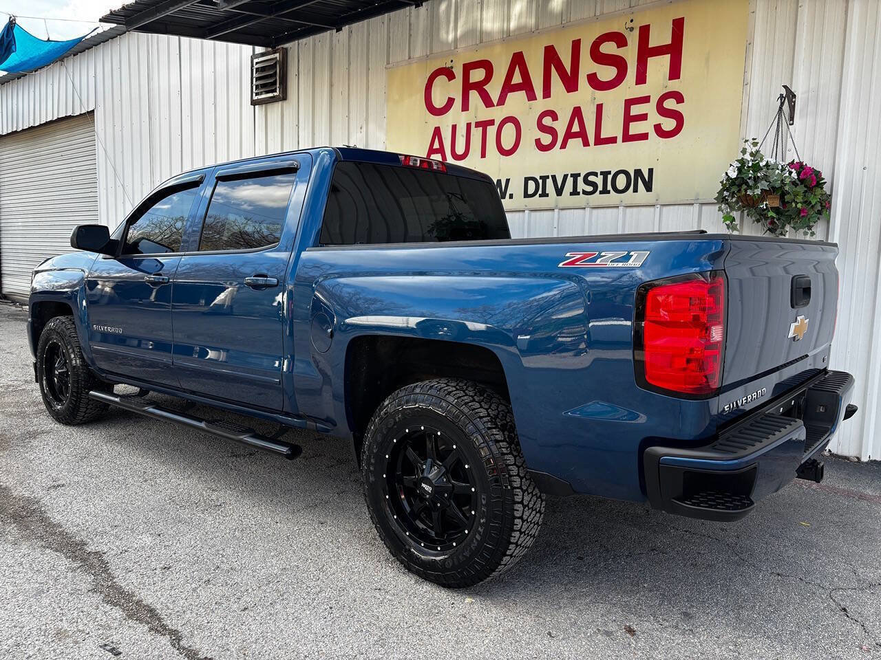 Used 2017 Chevrolet Silverado 1500 LT w/ All Star Edition image 3
