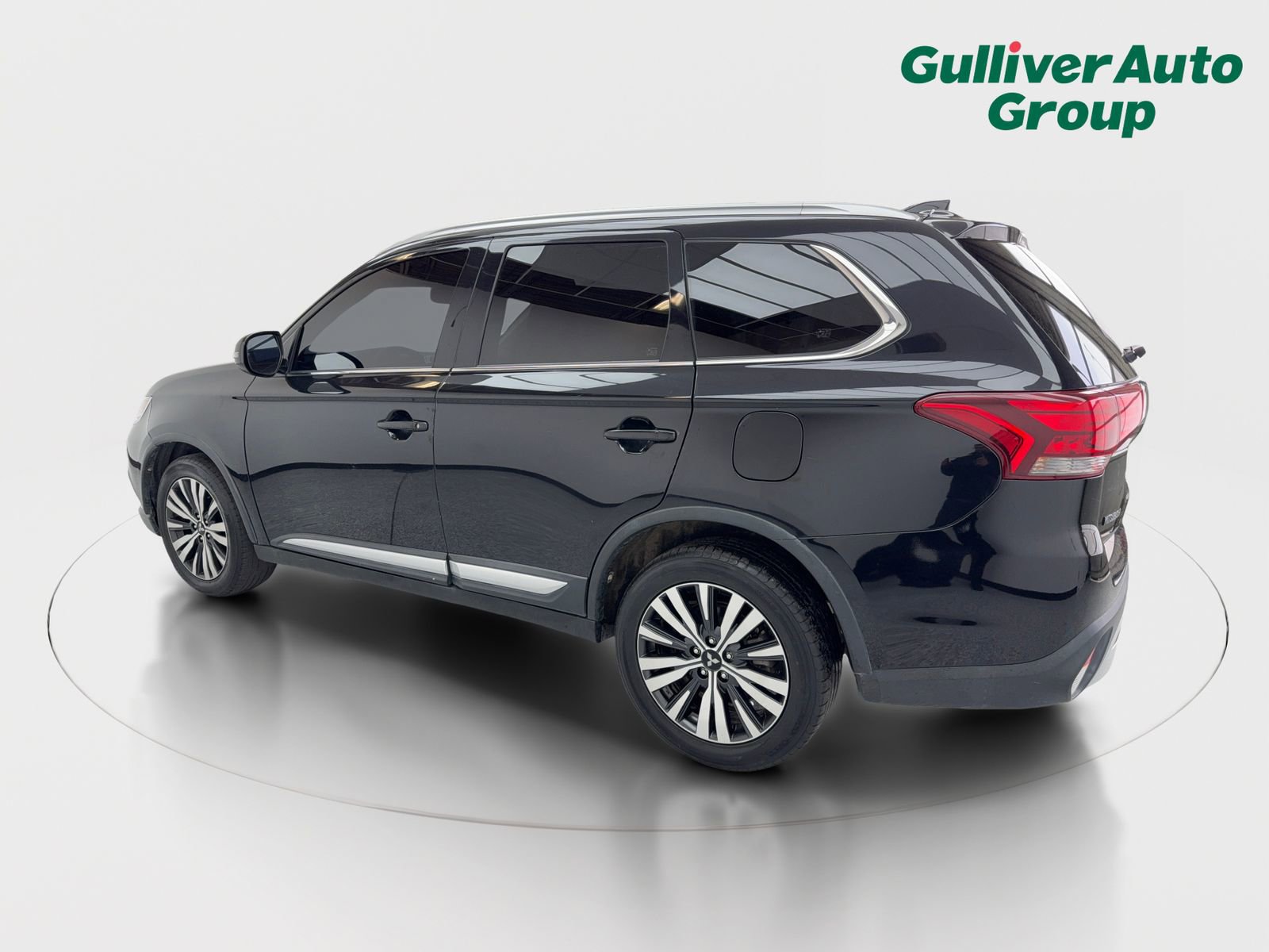 Used 2019 Mitsubishi Outlander SEL image 4