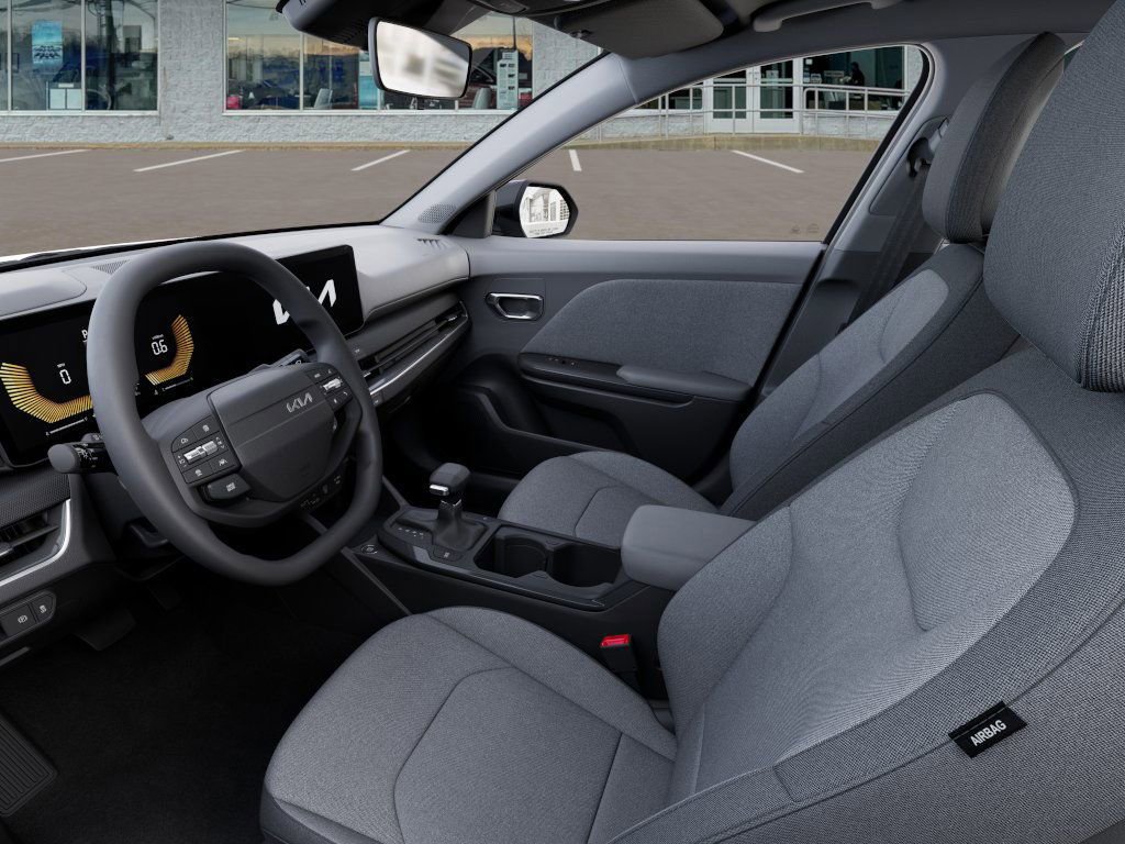 New 2026 Kia K4 LXS image 17