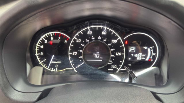Used 2018 Nissan Versa Note SV FWD image 27