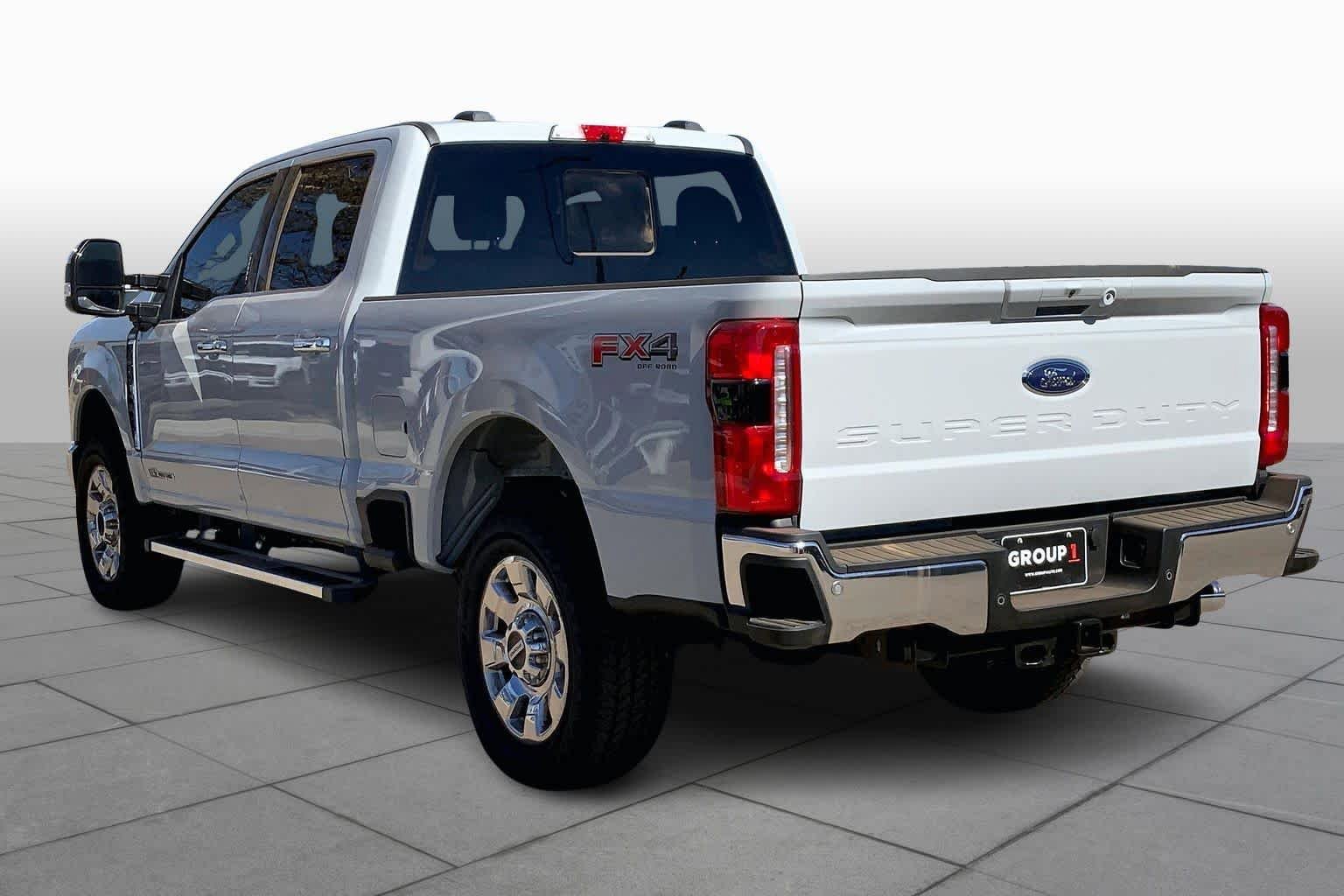 New 2026 Ford F250 Lariat w/ Chrome Package image 12