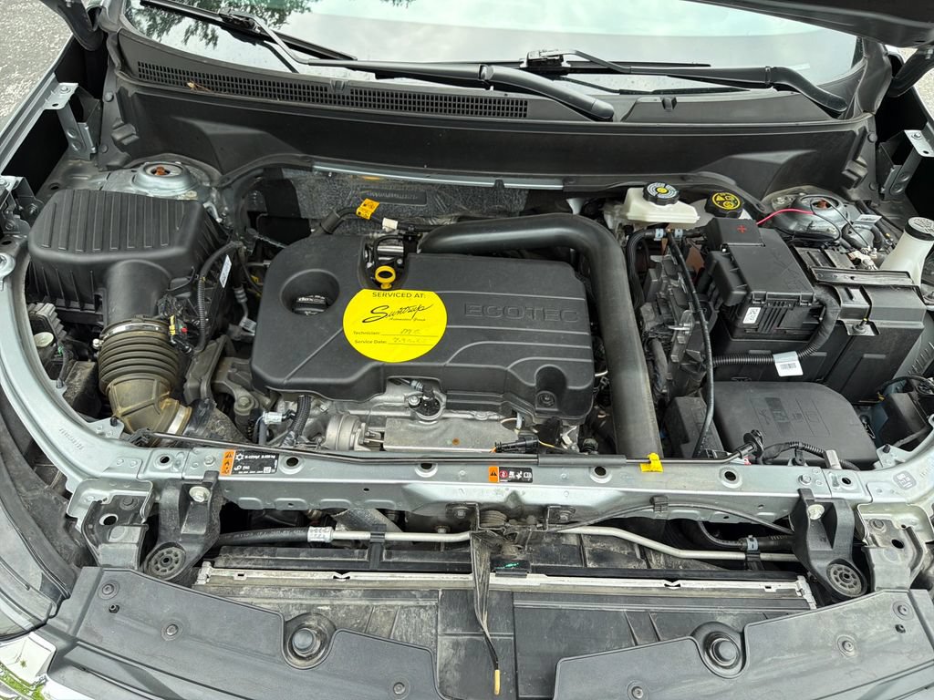 Used 2024 Chevrolet Equinox LT FWD image 25