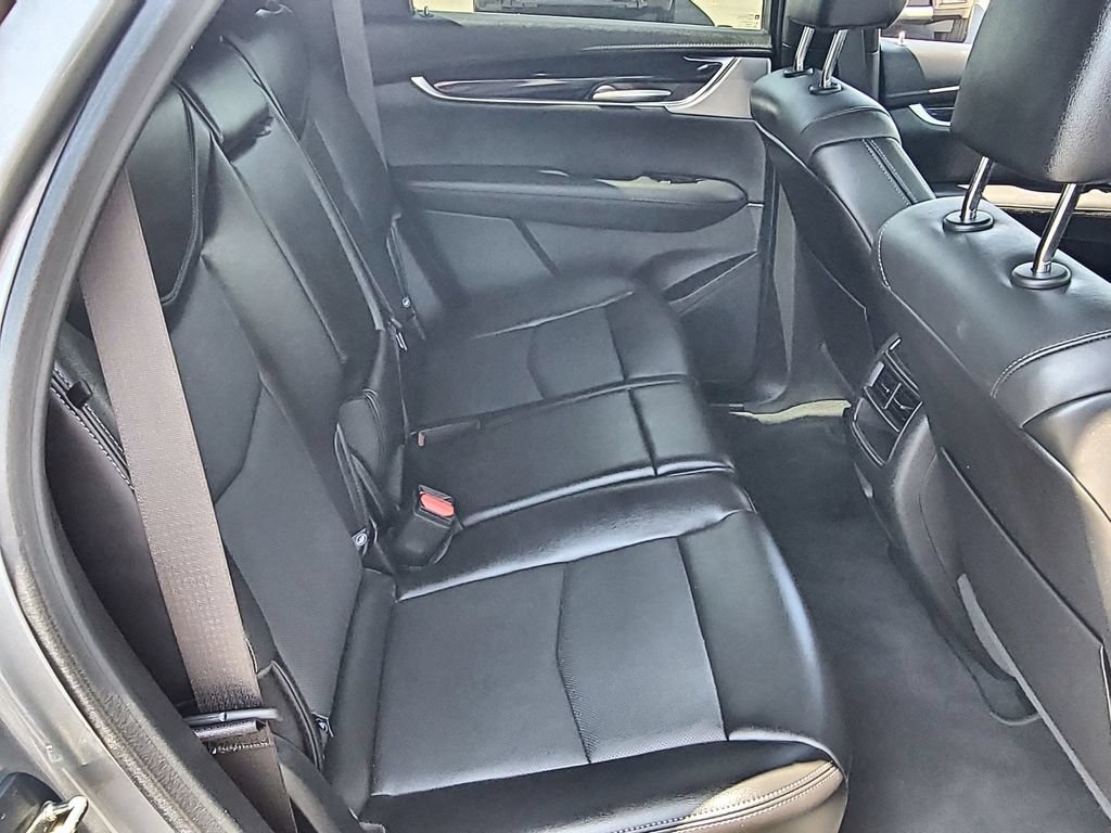 Certified 2024 Cadillac XT5 Premium Luxury FWD image 27