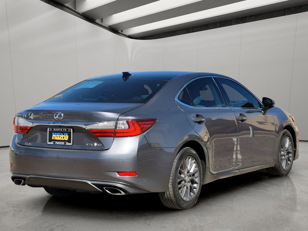 Used 2018 Lexus ES 350 w/ Navigation System Package image 5