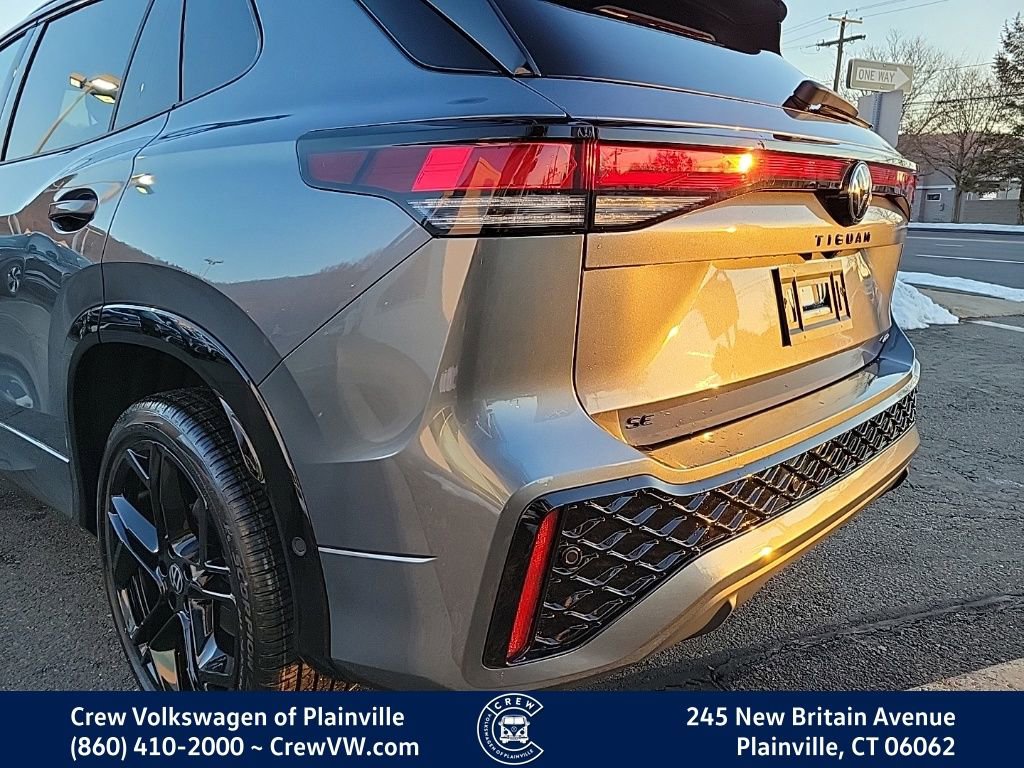 New 2026 Volkswagen Tiguan SE R-Line image 27