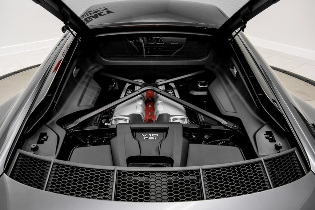 Used 2018 Audi R8 V10 AWD/4WD image 51