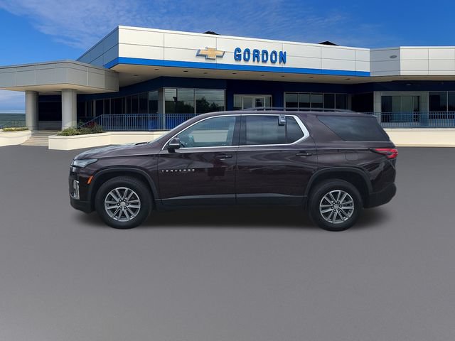 Used 2023 Chevrolet Traverse LT FWD image 2
