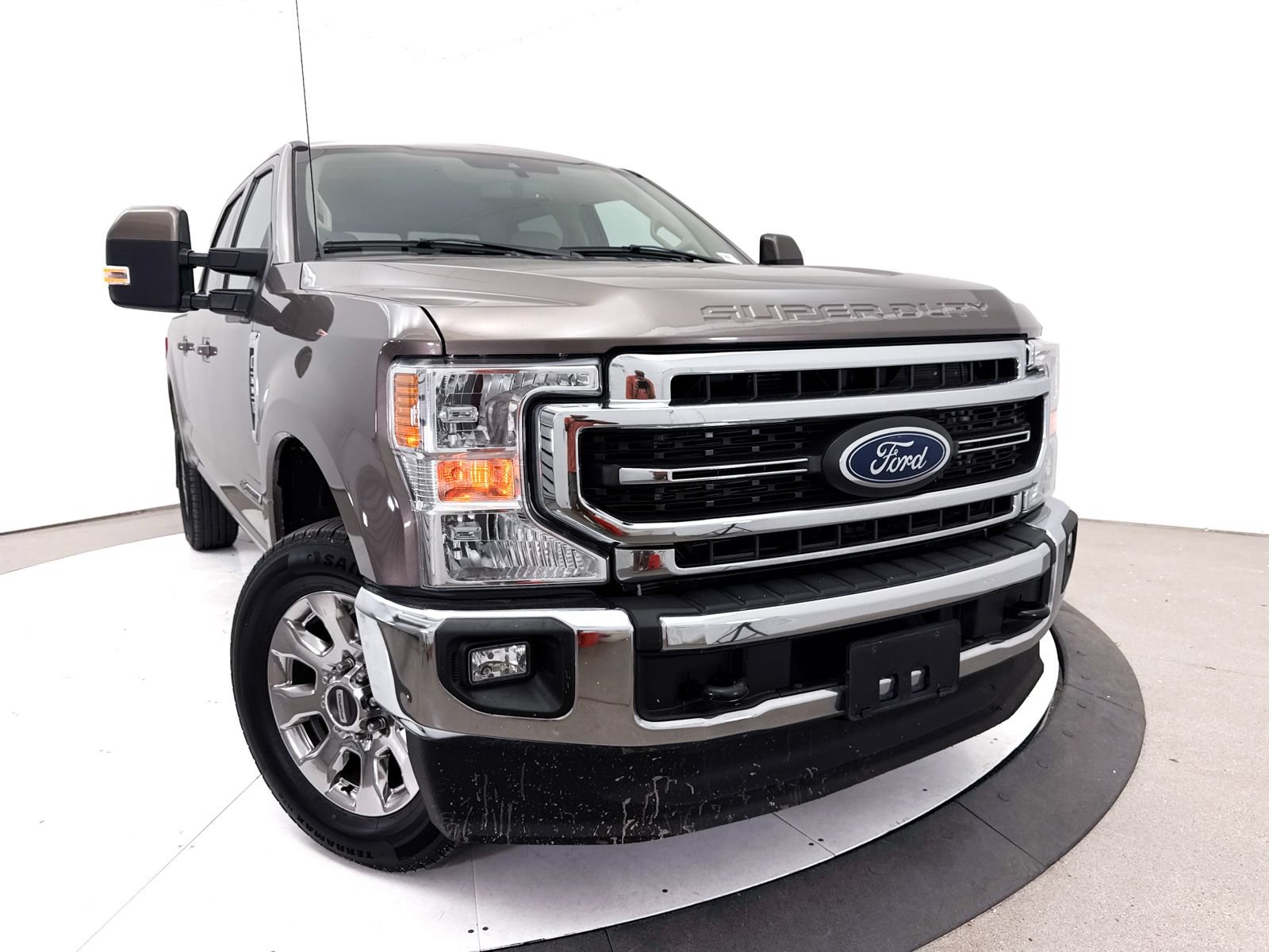 Used 2021 Ford F250 Lariat w/ Lariat Ultimate Package AWD/4WD image 7