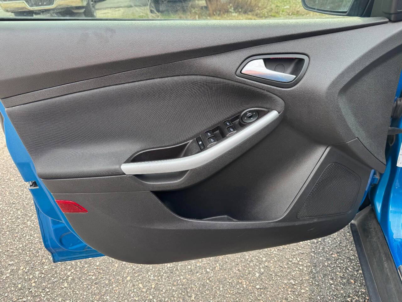 Used 2013 Ford Focus SE image 38