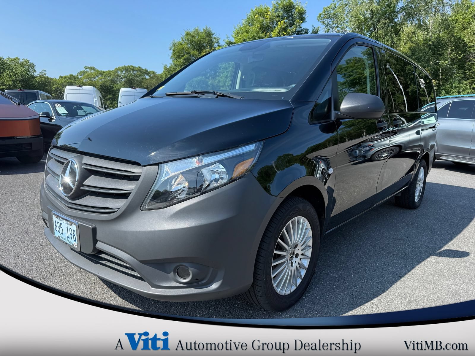 Certified 2023 Mercedes-Benz Metris Passenger image 4