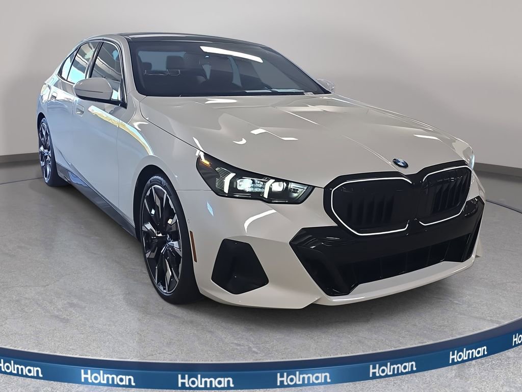 Used 2026 BMW 530i 530i w/ M Sport Package image 4