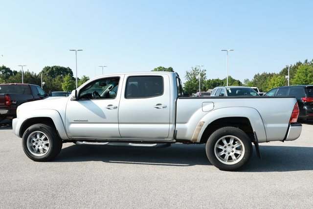 Used 2006 Toyota Tacoma PreRunner RWD image 5