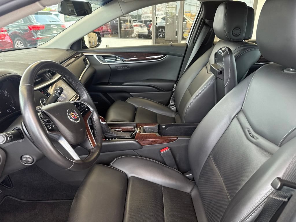 Used 2014 Cadillac XTS Luxury FWD image 12