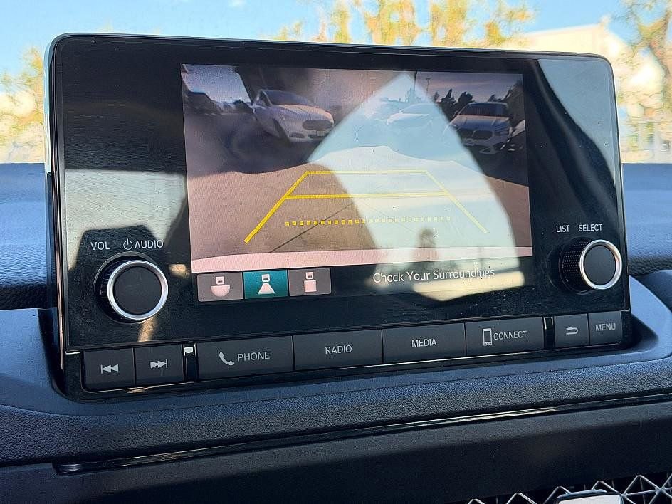 Used 2023 Honda Accord EX image 30