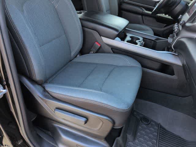Used 2022 RAM 1500 Big Horn AWD/4WD image 21