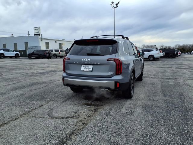 Used 2025 Kia Telluride S image 23