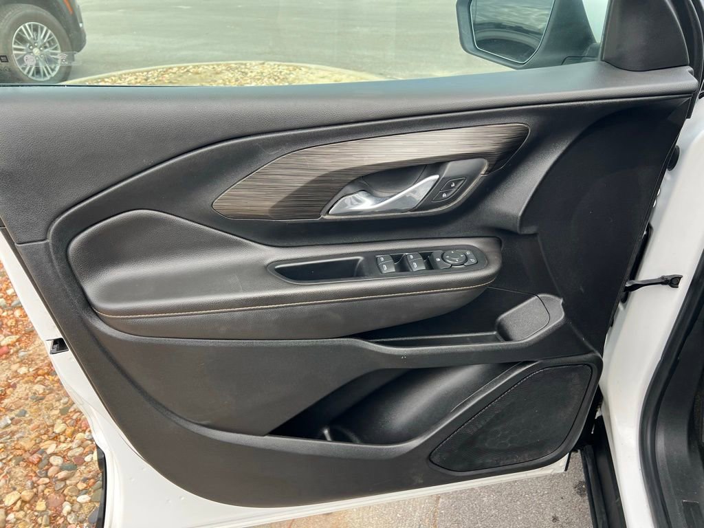 Used 2020 GMC Terrain SLT image 14