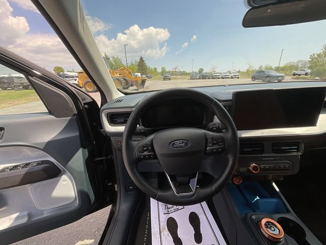 Certified 2025 Ford Maverick XLT w/ XLT Luxury Package AWD/4WD image 15