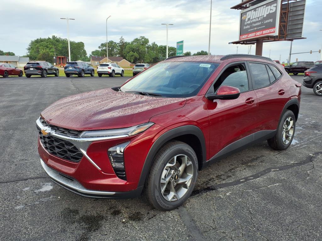 New 2025 Chevrolet Trax LT w/ LT Convenience Package FWD image 7