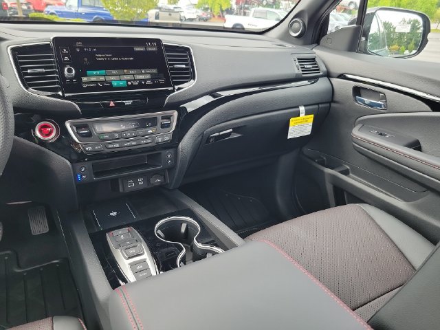 New 2026 Honda Ridgeline Black Edition image 12