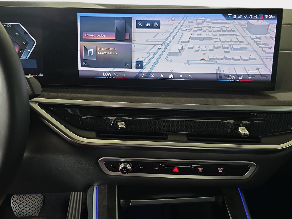 Certified 2024 BMW X5 xDrive40i AWD/4WD image 23