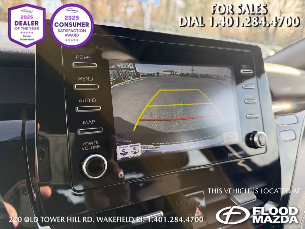 Used 2022 Toyota Camry LE image 14