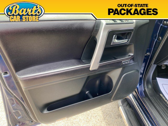 Used 2016 Toyota 4Runner Limited AWD/4WD image 26