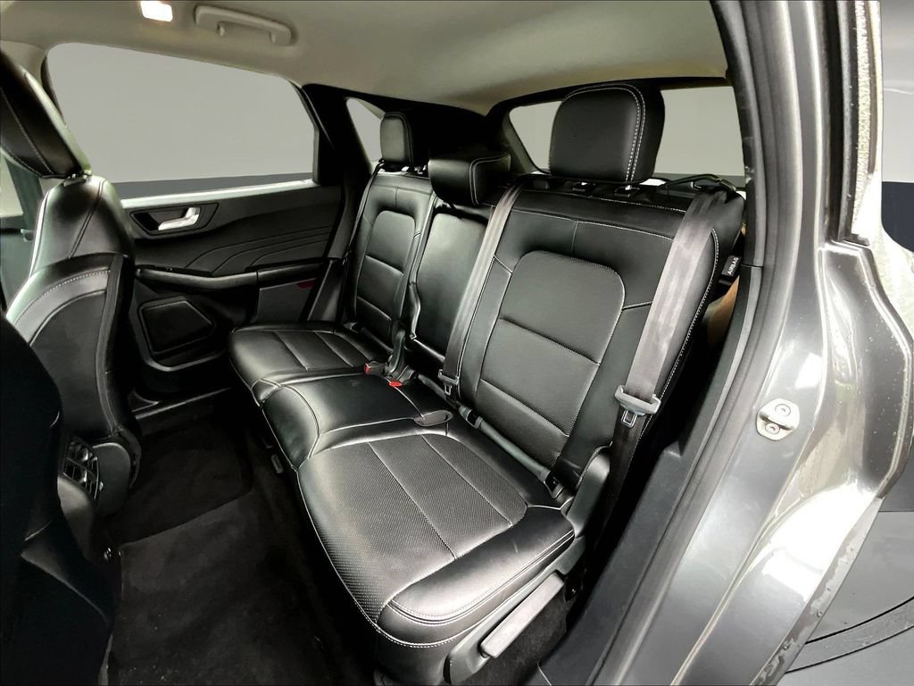 Used 2022 Ford Escape Titanium AWD/4WD image 26