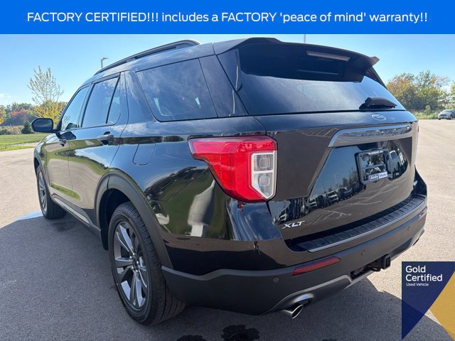 Used 2023 Ford Explorer XLT w/ Equipment Group 202A AWD/4WD image 16