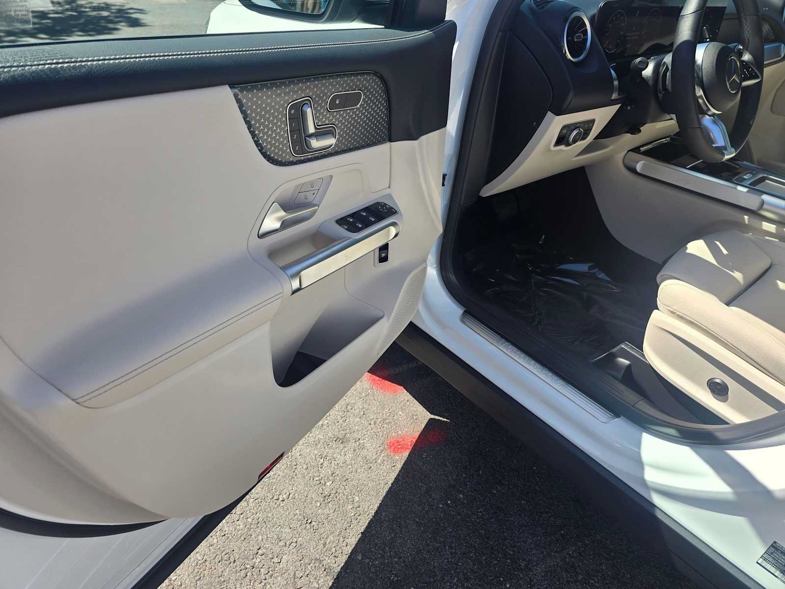 Certified 2026 Mercedes-Benz GLB 250 image 22