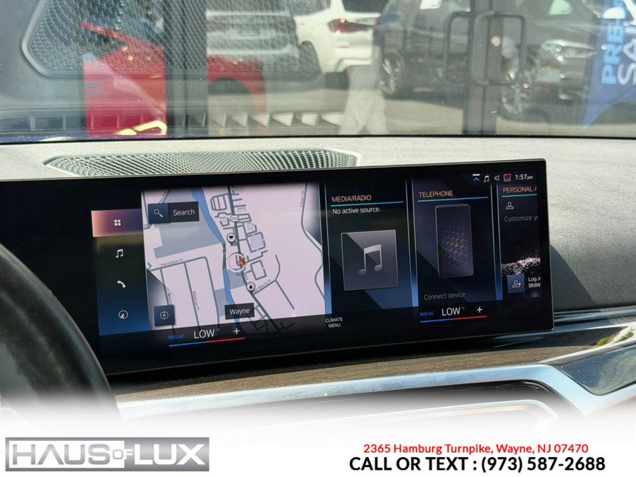 Used 2024 BMW 330i xDrive Sedan w/ M Sport Package AWD/4WD image 28