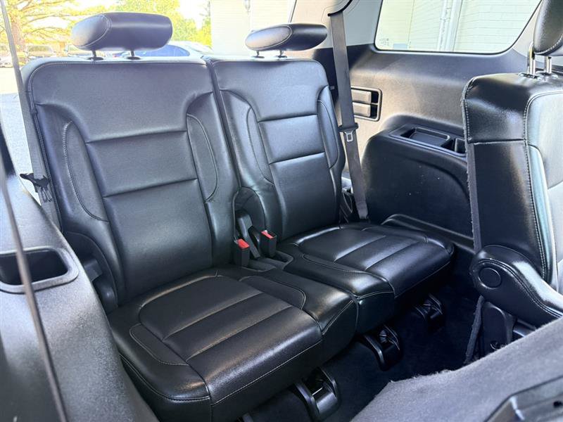 Used 2018 GMC Acadia SLT AWD/4WD image 17