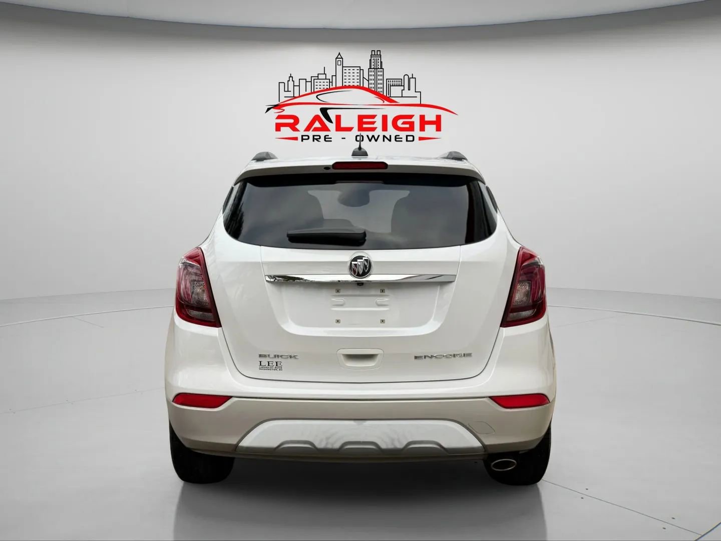 Used 2017 Buick Encore Essence w/ Experience Buick Package image 6