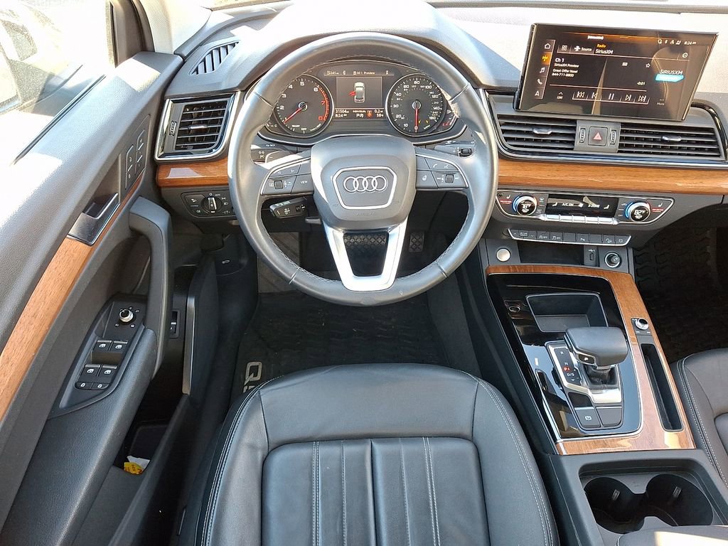 Used 2023 Audi Q5 2.0T Premium w/ Convenience Package image 11