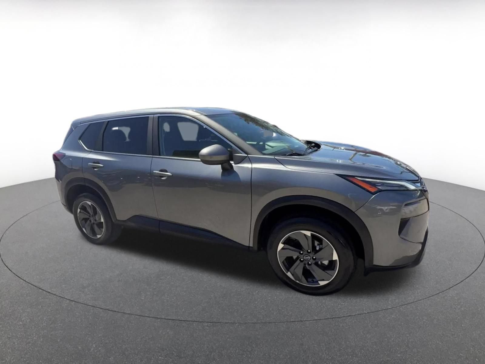 Used 2025 Nissan Rogue SV FWD video 2