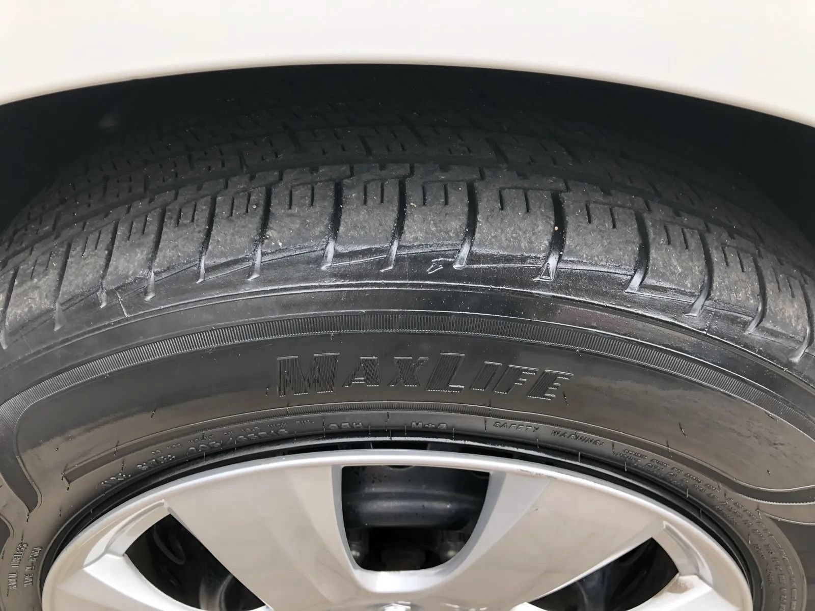 Used 2016 Toyota Camry LE FWD image 14