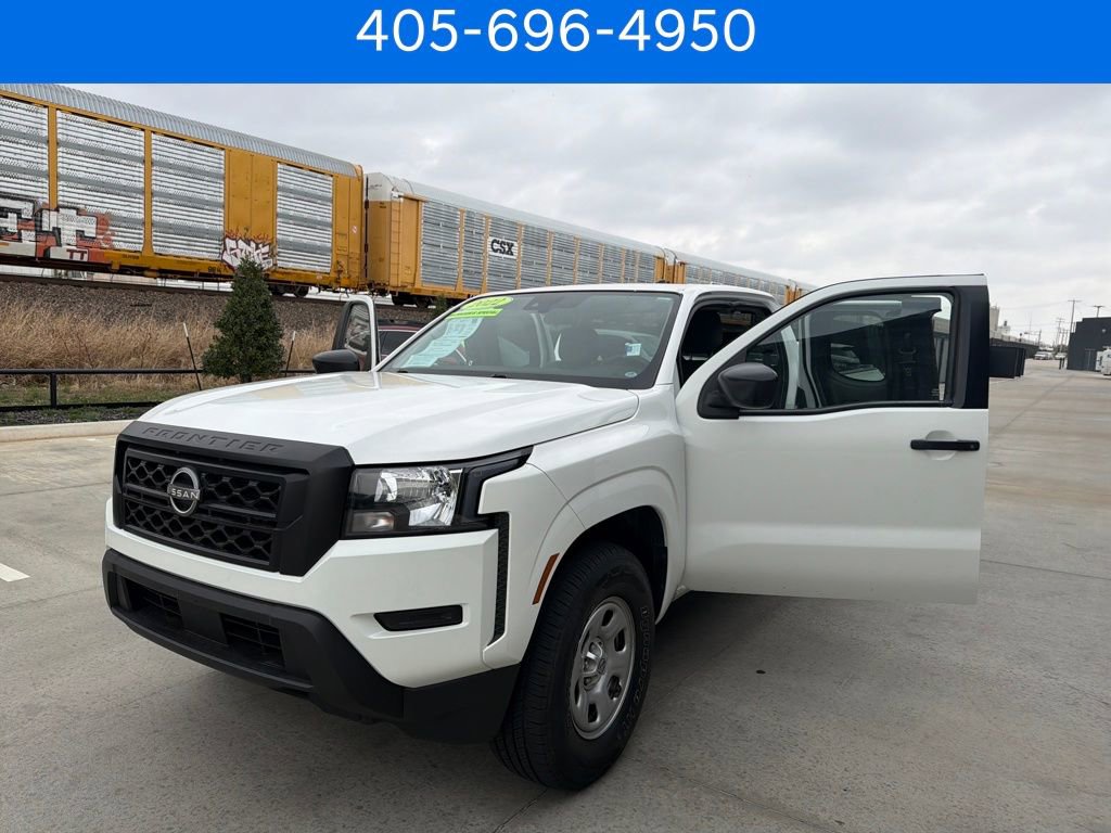 Used 2022 Nissan Frontier S image 12