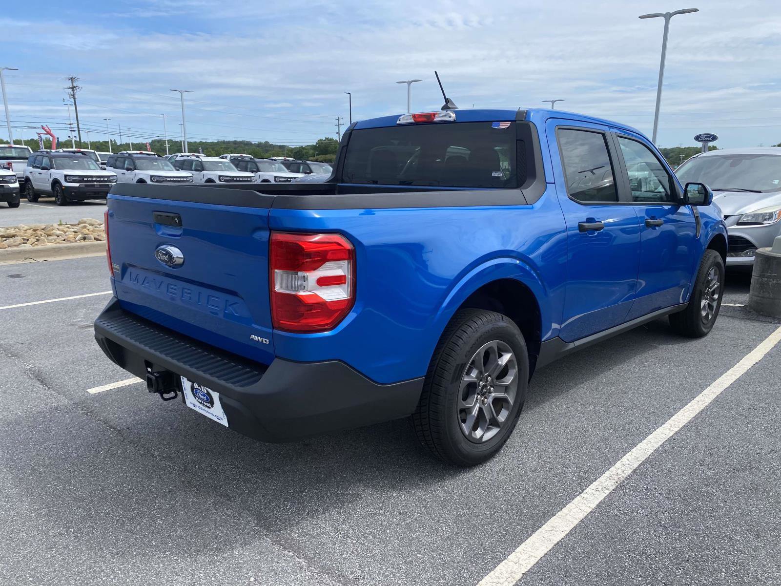 Used 2022 Ford Maverick XLT w/ Equipment Group 300A Standard AWD/4WD image 7