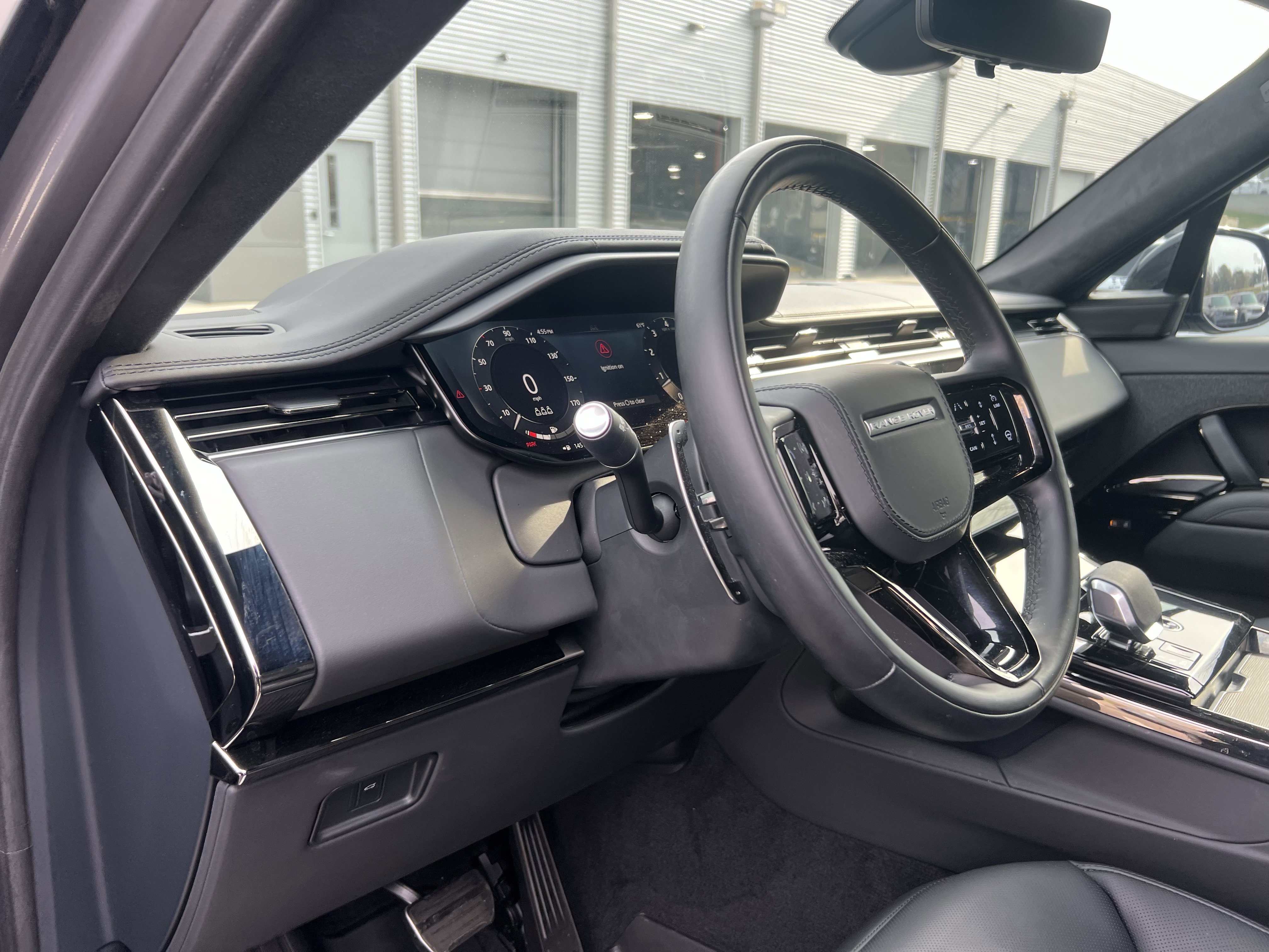 Certified 2025 Land Rover Range Rover Sport Autobiography AWD/4WD image 18