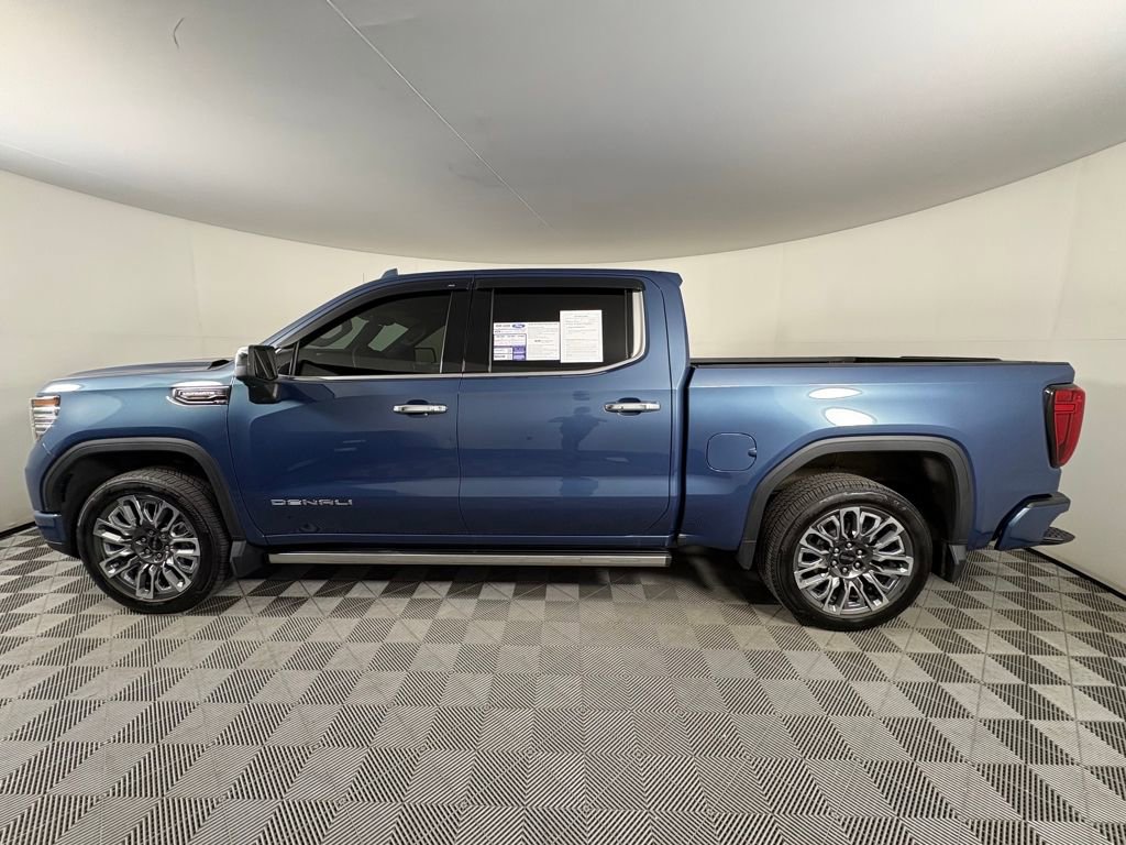 Used 2025 GMC Sierra 1500 Denali Ultimate image 4