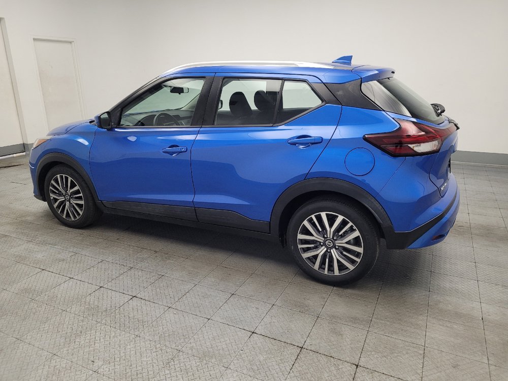 Used 2021 Nissan Kicks SV FWD image 3