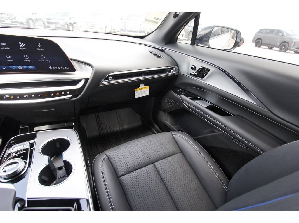 New 2027 Cadillac Lyriq Sport AWD/4WD image 10