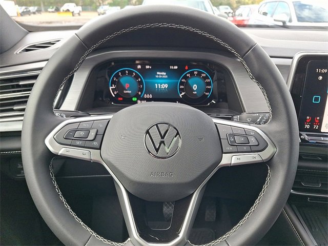 New 2026 Volkswagen Atlas Cross Sport SE image 10